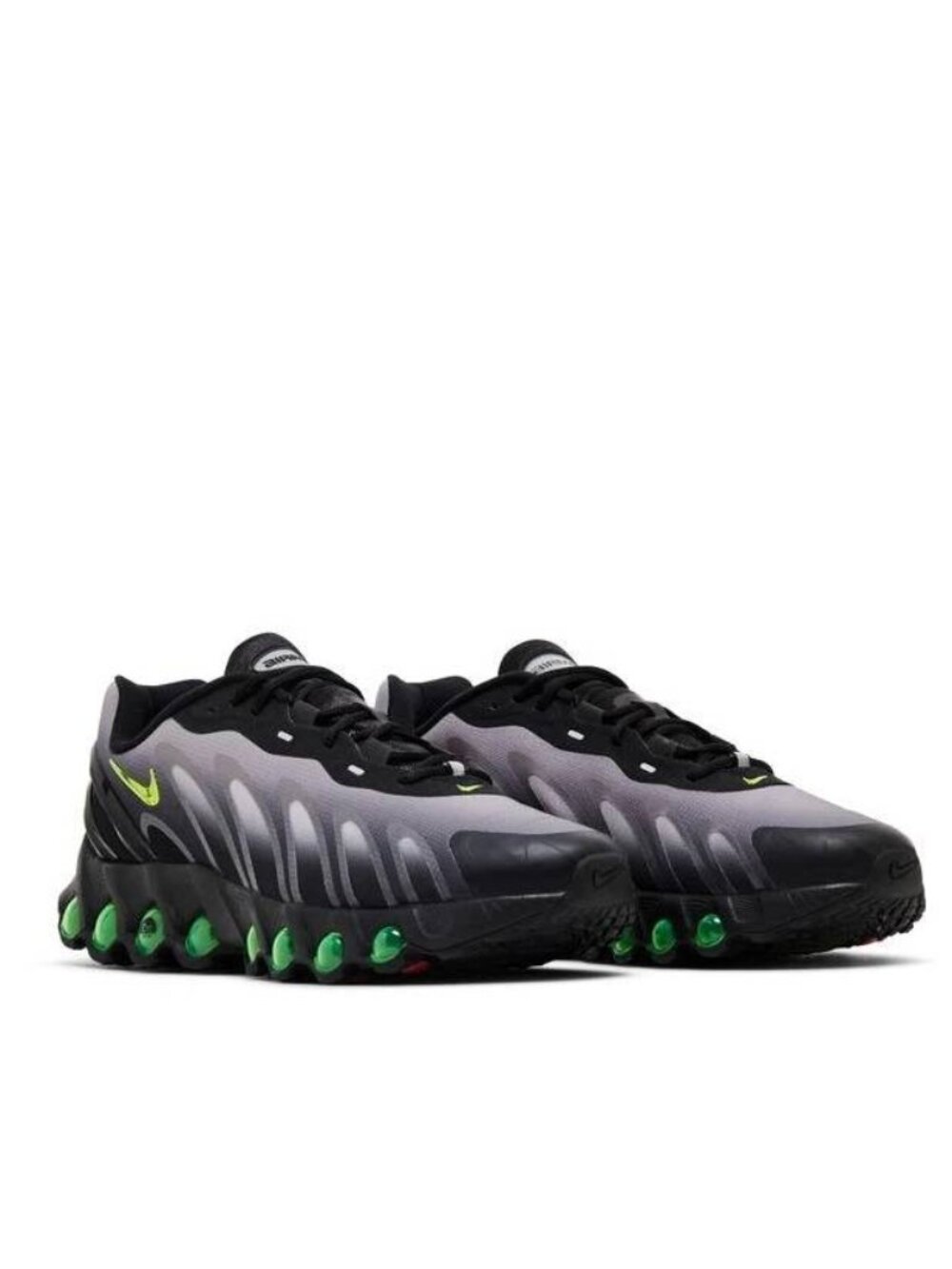 NEW  Nike Air Max DN8 Shoes Size M10 / W11.5